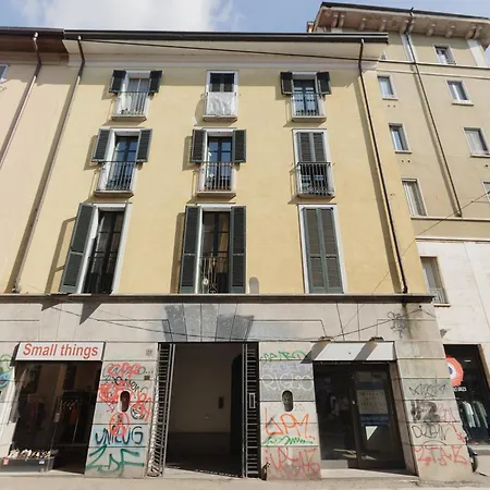 Gohost - Stylish And Charming Flat Between Navigli And Duomo * ميلان
